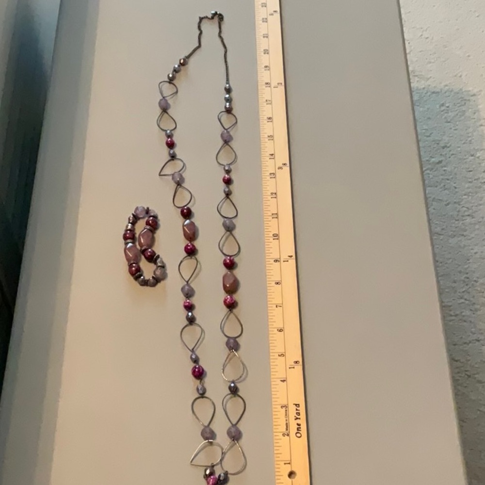 Premier Designs long beaded necklace and bracelet set